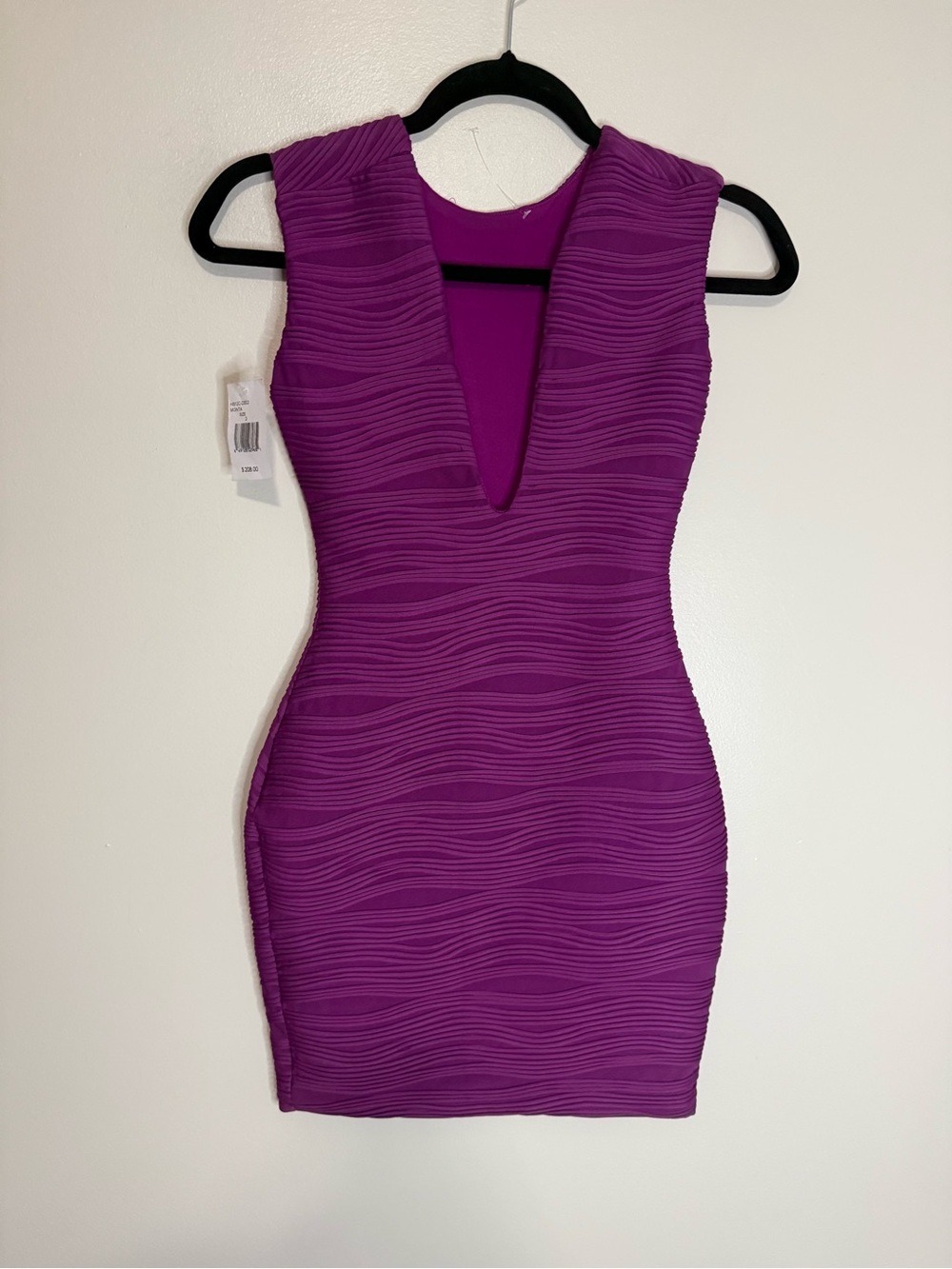 Bec & Bridge NWT purple fitted bandage dress in size 2